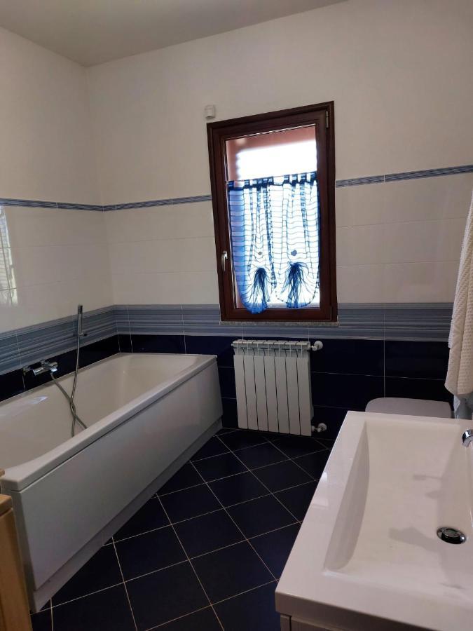 Villa Borghese 西尼斯科拉 外观 照片